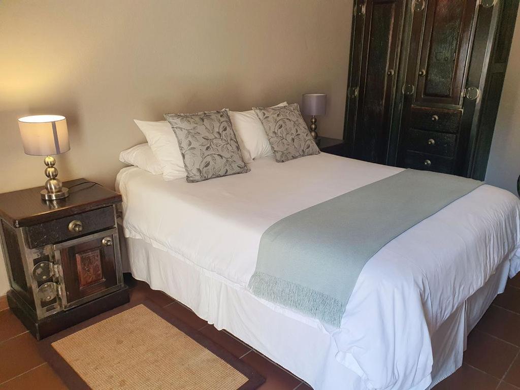 Micasa Sucasa Guesthouse Lephalale Eksteriør billede
