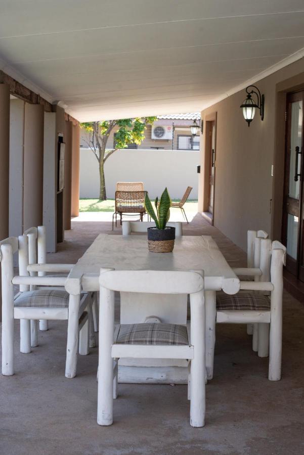 Micasa Sucasa Guesthouse Lephalale Eksteriør billede